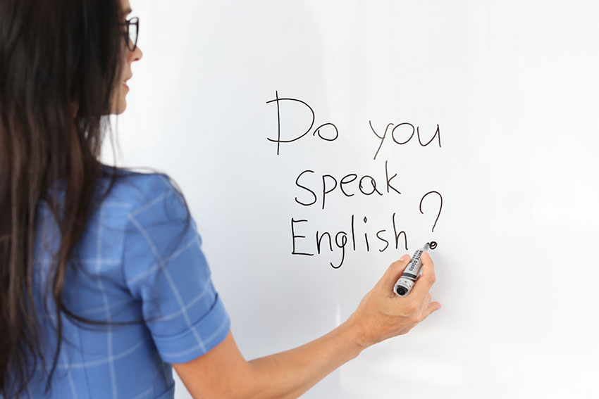 あなたは実用英語 という言葉にだまされて、 英文法を軽視してきていませんか？